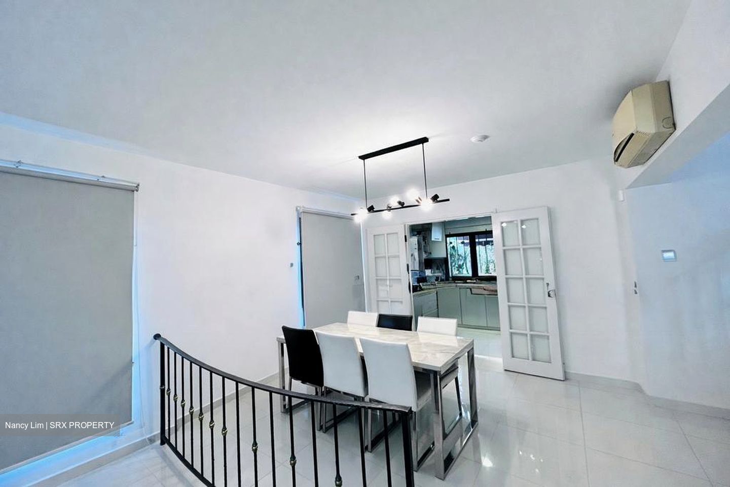 Changi South Avenue 1 (D16), Terrace #553570391